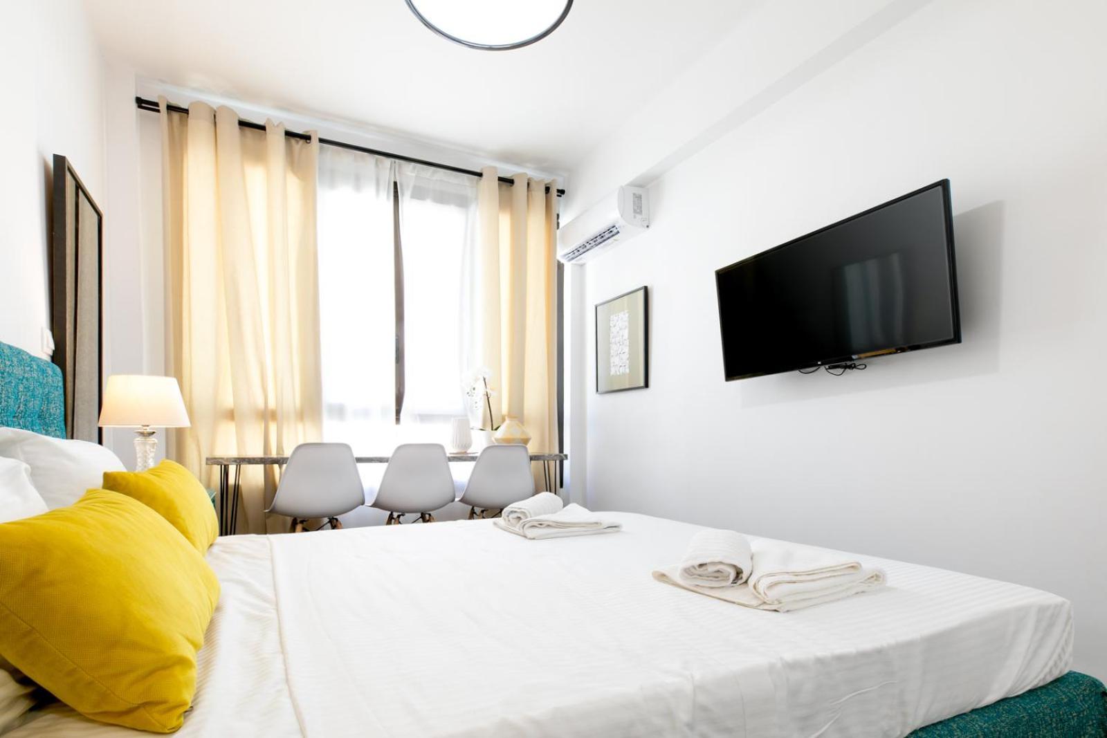 Vibrant Close To Panepistimio Metro-zaloggou Str * Athens